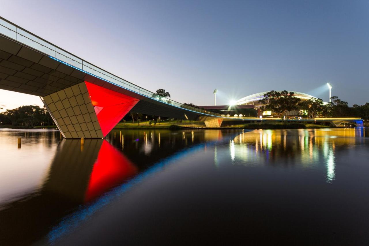 Oval Hotel At Adelaide Oval Zewnętrze zdjęcie The Australian Institute of Sport, the home of Australian Institute of Sport, is located in the Australian Capital Territory.